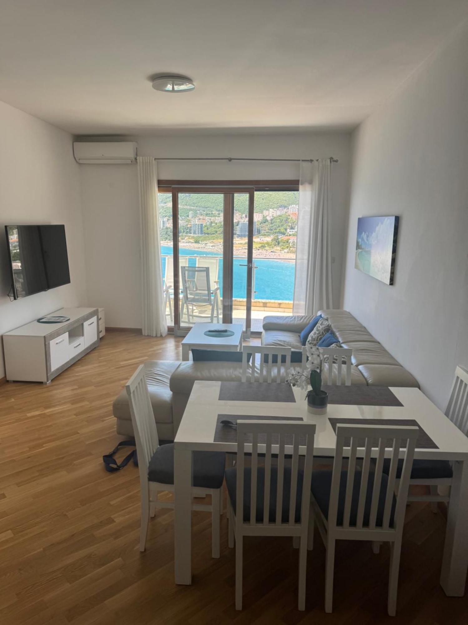 Daire Alex Lux Sea View 1 *