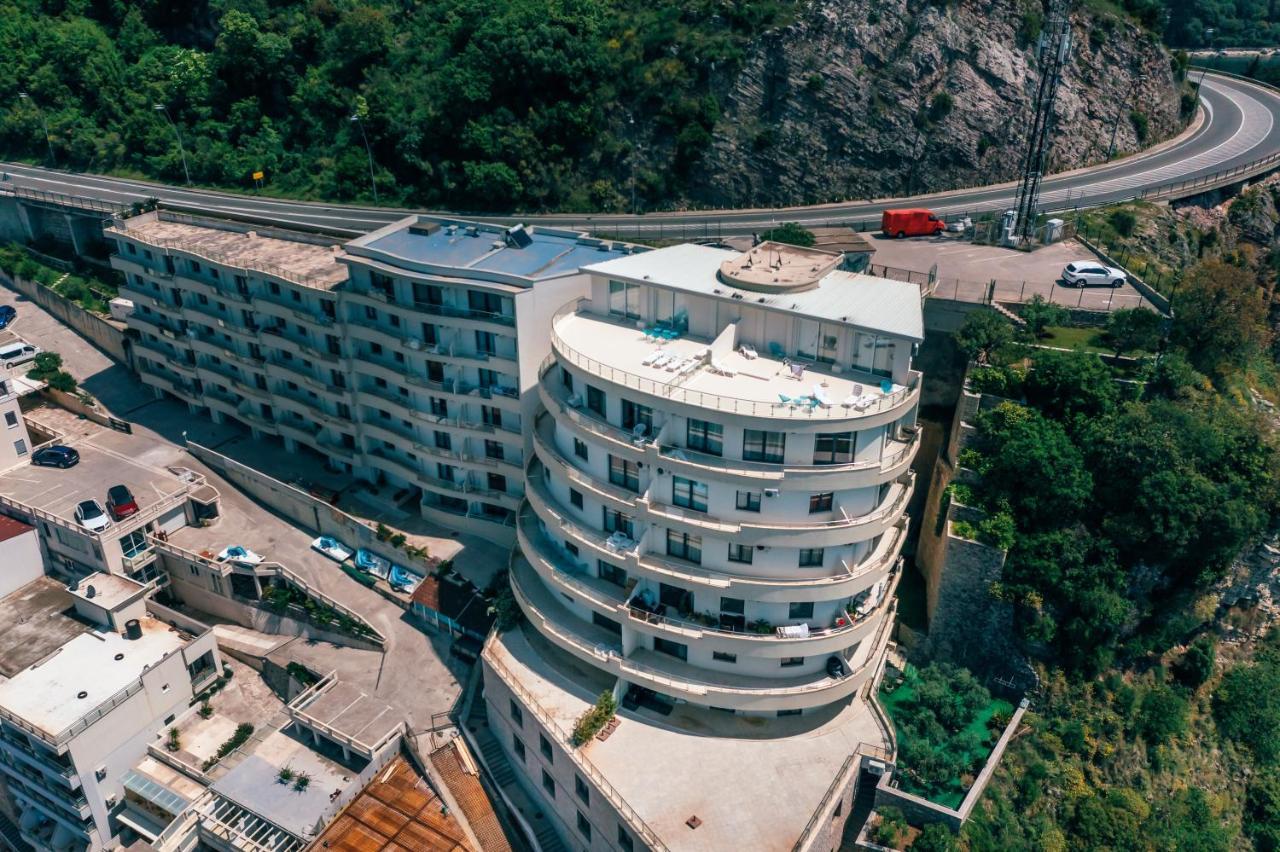 Appartamento Alex Lux Sea View 1 Rafailovici